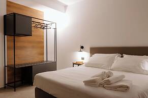 Belladonna Hotel