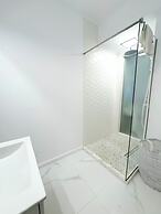 Wave 4 Residence