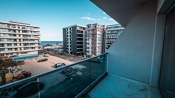 Wave 4 Residence