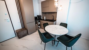 Wave 4 Residence
