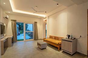 Evara Spa & Resort