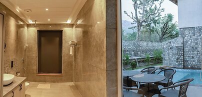 Evara Spa & Resort