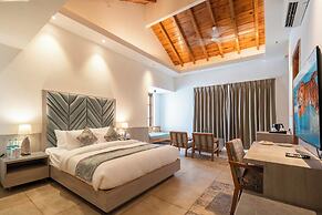 Evara Spa & Resort