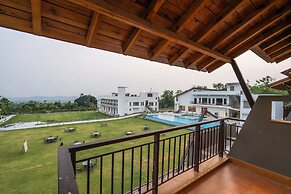 Evara Spa & Resort