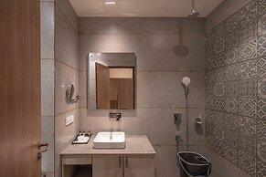 Evara Spa & Resort