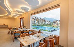 Evara Spa & Resort