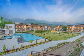 Evara Spa & Resort