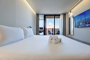 Onyx Hotel