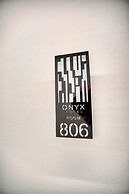 Onyx Hotel