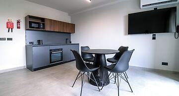 Onyx Hotel