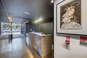 Onyx Hotel