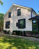 Modern Apt Neardowntown Ideal for Long Stays - U2