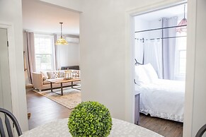 Modern Apt Neardowntown Ideal for Long Stays - U2