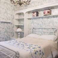 Luxury Waterfront Fairytale Home -carmen Elisabeth