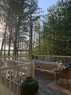 Bright Spacious Chalet on Lake Huron - Private