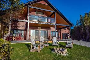 Luxury Lakefront Cottage - The Shining Star