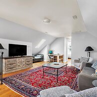 Private 2bdrm Unit With Ensuite Laundry - U5A