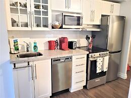 Private Apt Neardowntown Ideal for Long Stays U4