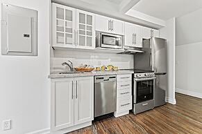 Private Apt Neardowntown Ideal for Long Stays U4