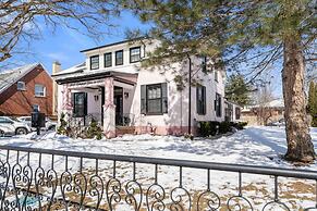 Private Studio Apartment in Burlington - U5