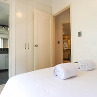 w Upscale 2BR Near Larcomar Miraflores