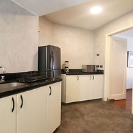 w Upscale 2BR Near Larcomar Miraflores