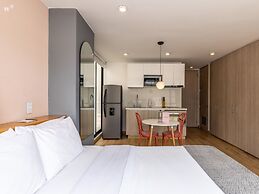 w Comfortable Loft in Santa Ana
