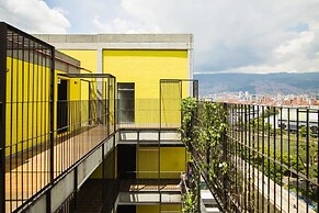 Trendy Loft With Balcony in Laureles