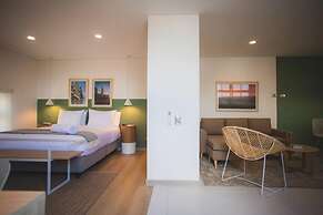 Jungle Style 1BR in Laureles
