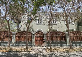 w Astonishing Casa Centenario in Barranco