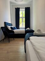 Iris Aparthotel