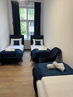 Iris Aparthotel