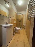 Iris Aparthotel