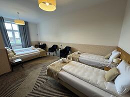 Iris Aparthotel