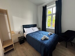 Iris Aparthotel