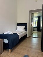 Iris Aparthotel