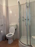 Iris Aparthotel