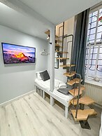 The X Hotel