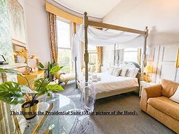The X Hotel