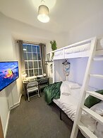 The X Hotel