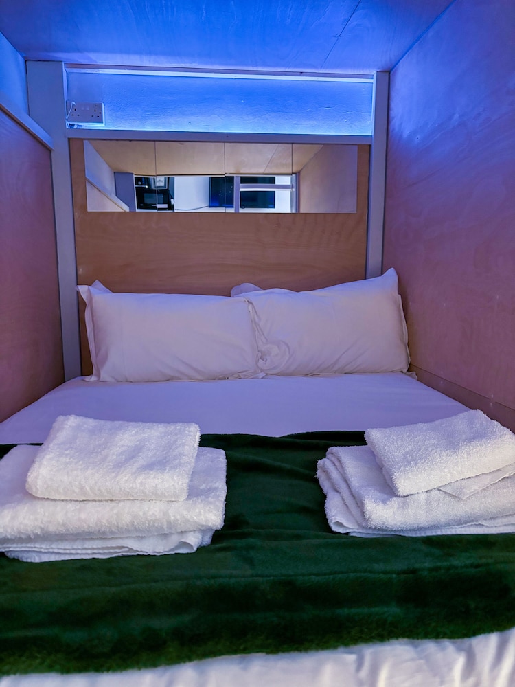 The X Hotel