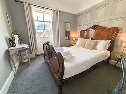 The X Hotel