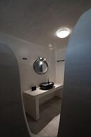 Black Occhio Villa Santorini