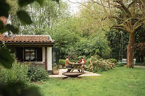 La Petite For t Cottage in Brussels Countryside