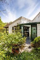 La Petite For t Cottage in Brussels Countryside
