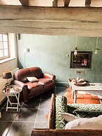 La Petite For t Cottage in Brussels Countryside
