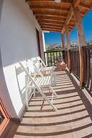 Lania Royal Oak House