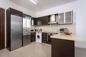 Bay View Gardens Apt 3