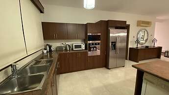 Hallmark Beach Apt by TrulyCyprus