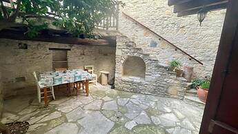 Juliet Suite Studio in Dhoros